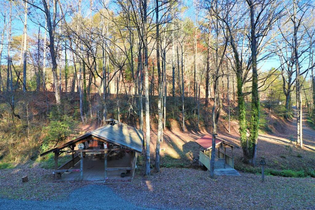 Oktoberfest Themed Cabin In Woods Stream #14 Helen Exterior foto
